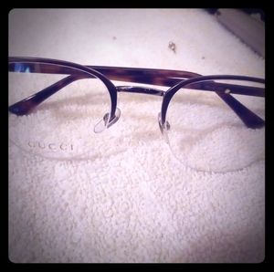 GUCCI EYEWEAR